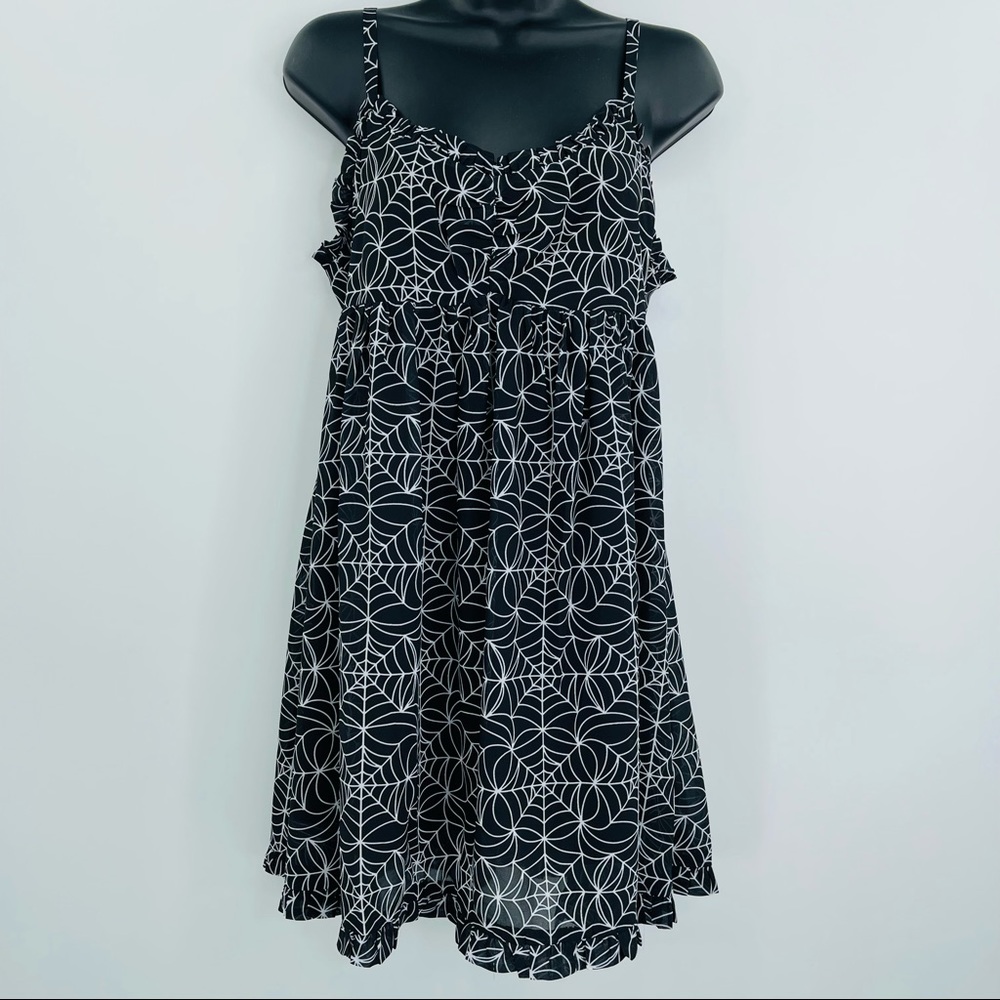 Sourpuss spiderweb dolly dress entangled in spiderwebs babydoll 90s size M vixen